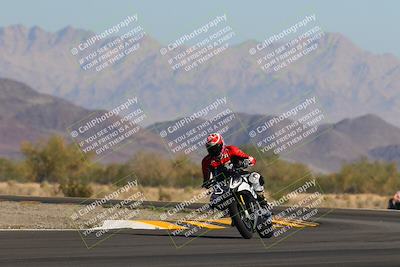 media/Nov-06-2022-SoCal Trackdays (Sun) [[208d2ccc26]]/Turn 14 (930am)/